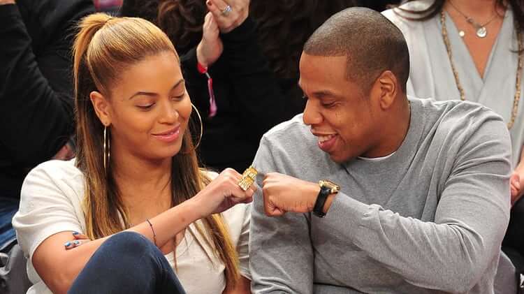 When did Beyoncé meet Jay-Z?